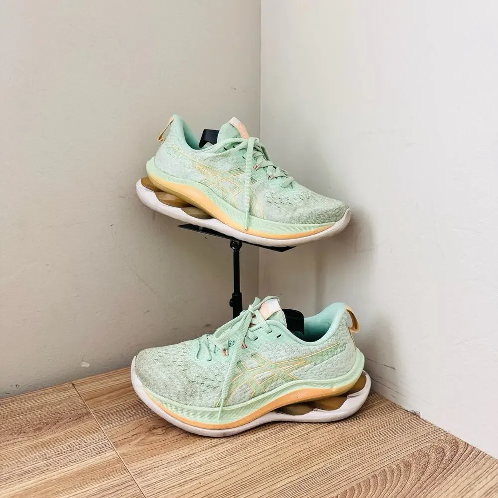 ASICS Gel-Kinsei Max running shoes Mint Green Women’s Size 6